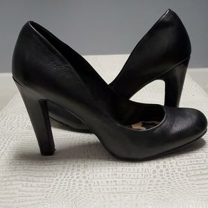 Jessica Simpson  black (7.5) heels